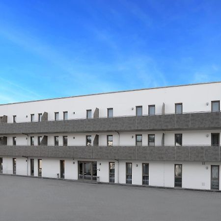 Apartment Hotel 37 Altdorf  Εξωτερικό φωτογραφία