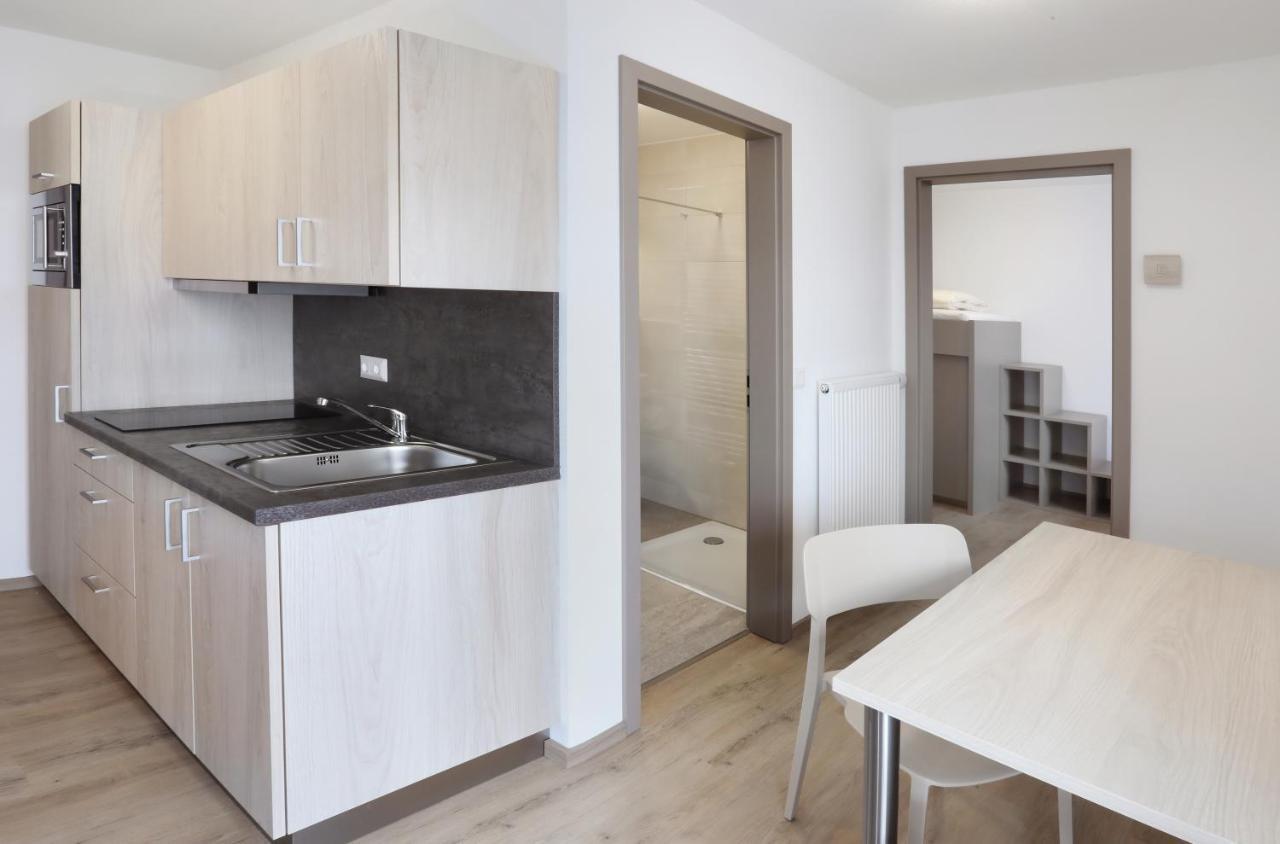 Apartment Hotel 37 Altdorf  Εξωτερικό φωτογραφία