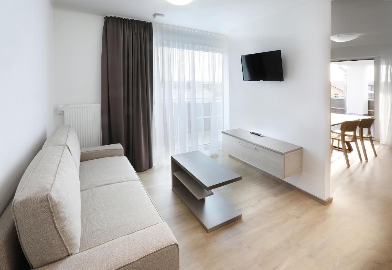 Apartment Hotel 37 Altdorf  Εξωτερικό φωτογραφία